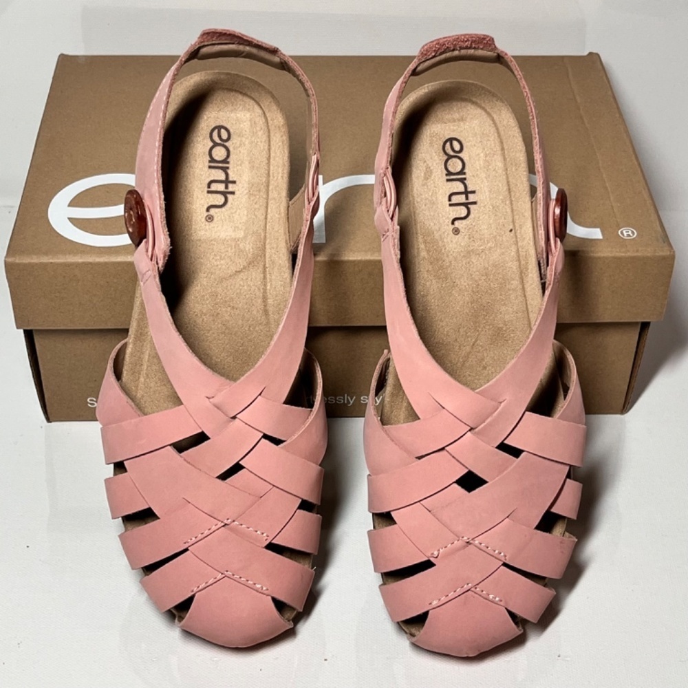 Earth Belita Leather Fisherman Sandals - Picture 5 of 7